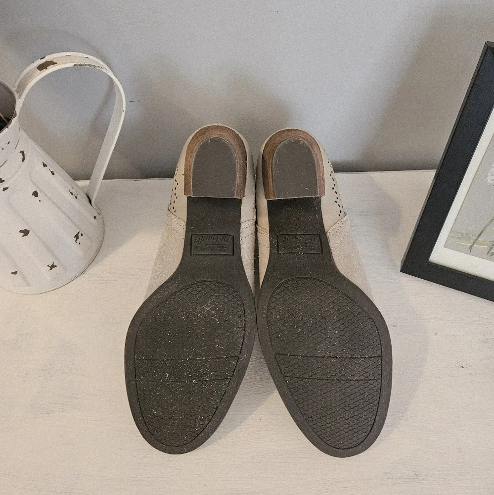Dr. Scholl's Beige Leather/Suede Ankle Booties with Perforated Detail Sz 8M EUC - Picture 7 of 7